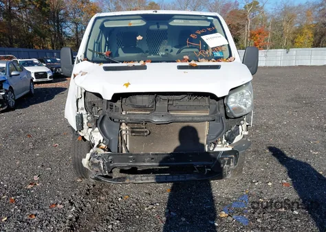 2015 Ford Transit-250 z USA, uszkodzony, nr VIN 1FTNR1ZMXFKB03513